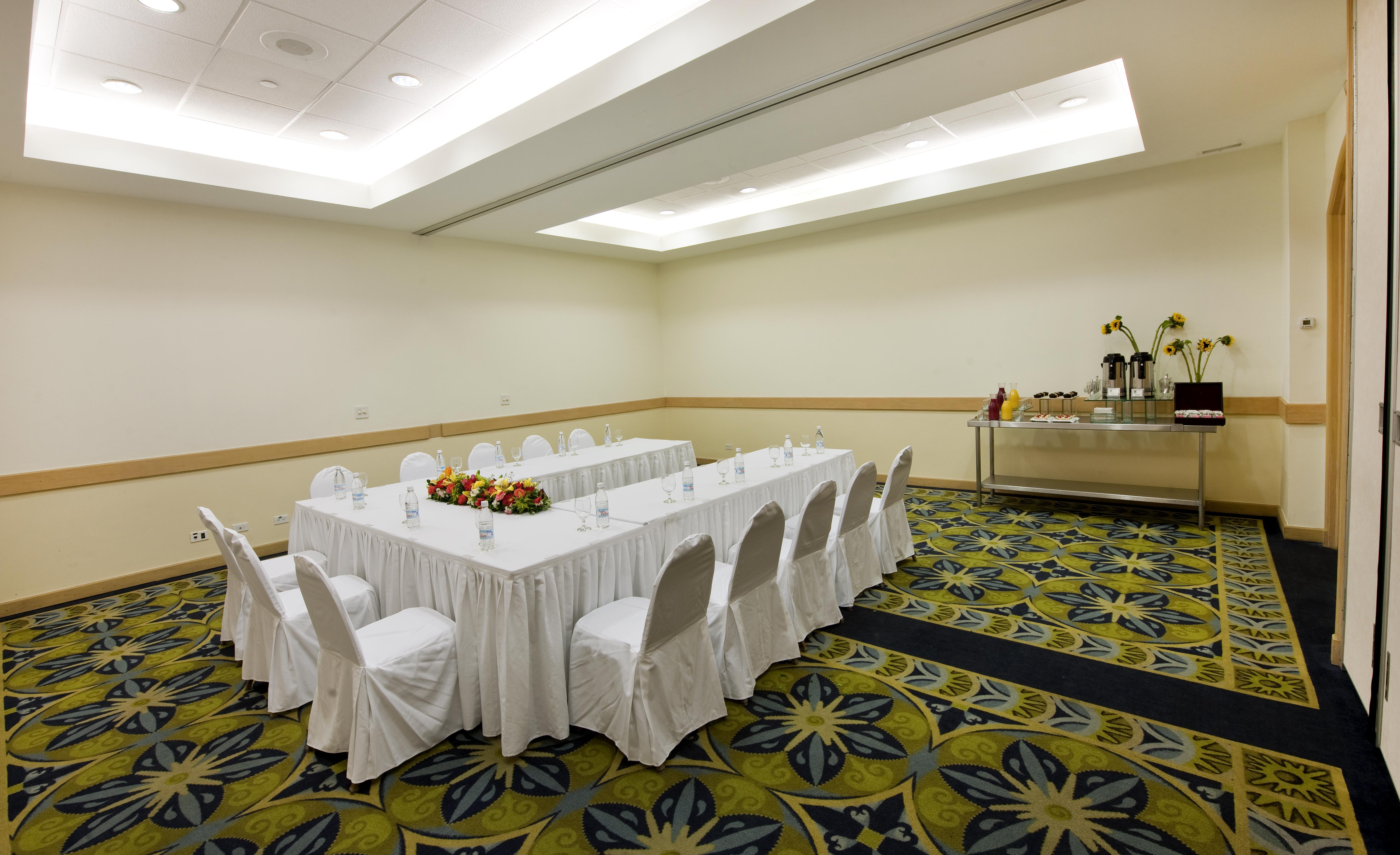 Four Points By Sheraton Santo Domingo La Caleta Luaran gambar