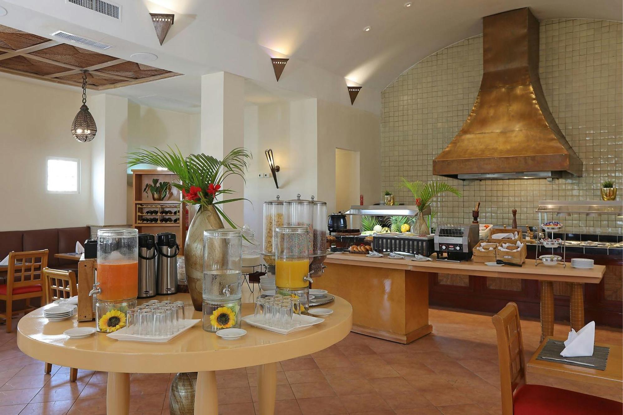 Four Points By Sheraton Santo Domingo La Caleta Luaran gambar
